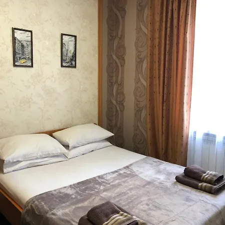 опалковый замок 3* Sofiivska Borshchahivka